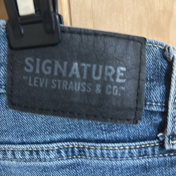 Signature Levi Strauss s61 Relaxed Fit Men's Blue Jeans - Picture 3 of 4